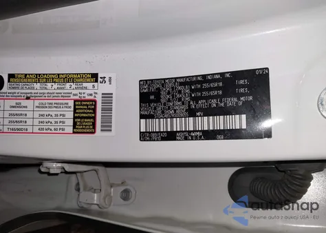 2024 Toyota Grand Highlander Hybrid Xle z USA, uszkodzony, nr VIN 5TDACAB57RS009055